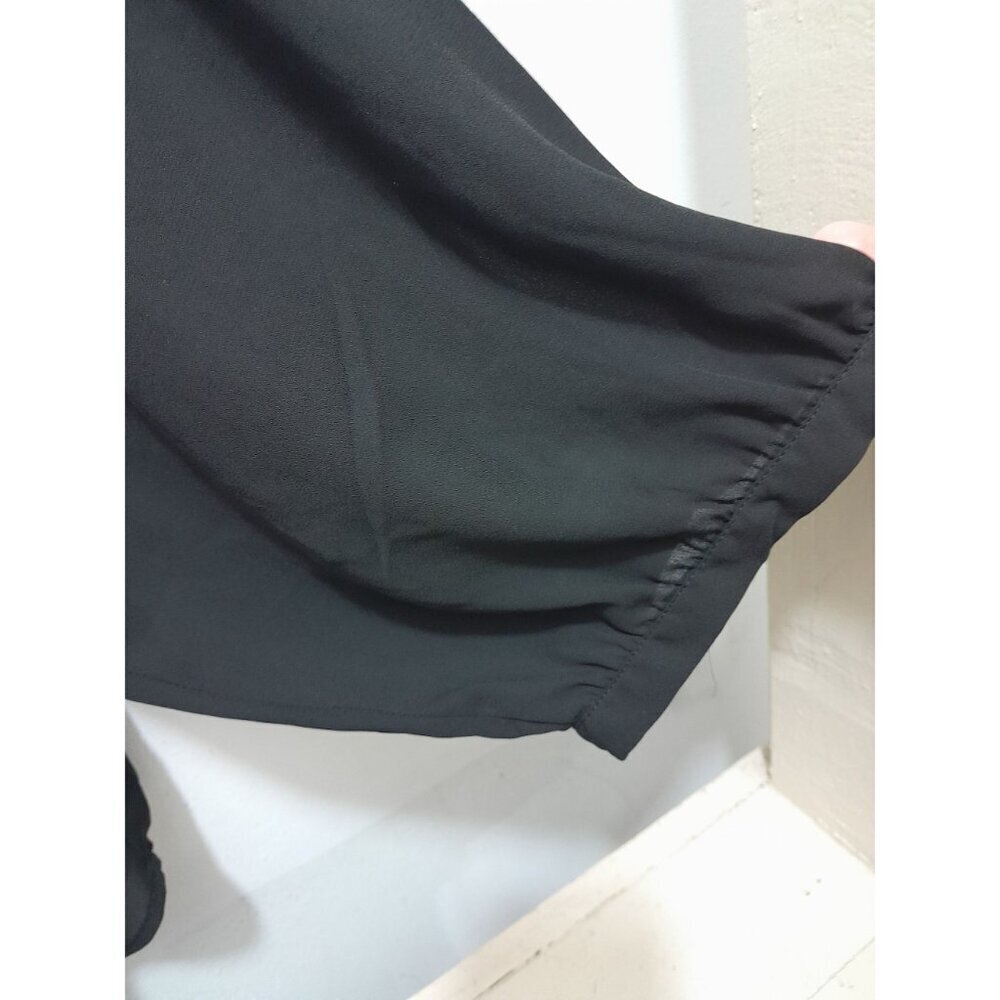 New Torrid Georgette Pintuck Button-Front Flowy Lightweight Blouse Black Size 6 - Picture 6 of 8